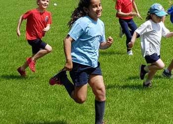 Year 6 organise Whole School Fun Run for Herts Refugees, May 2019