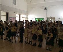 Singing assembly